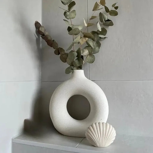 Round Nordic Vase, Natural White Ceramic Matte Pampas Flower Vase, Minimalism Style, Classy Modern for Living Room, Kitchen, Office